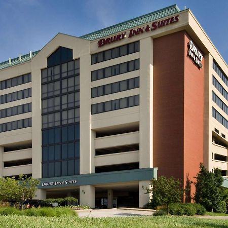 Drury Inn & Suites St. Louis Крив-Коер Экстерьер фото