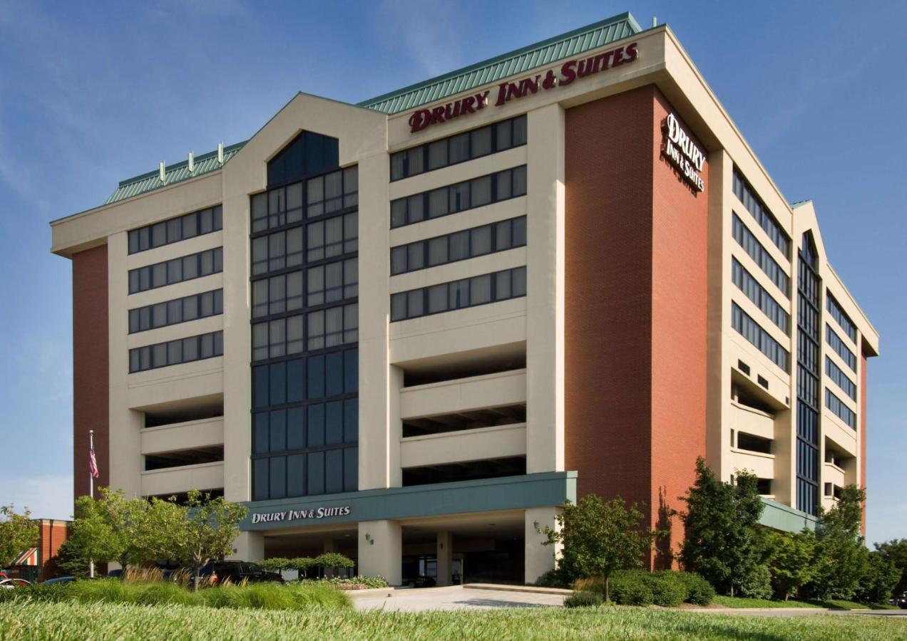 Drury Inn & Suites St. Louis Крив-Коер Экстерьер фото